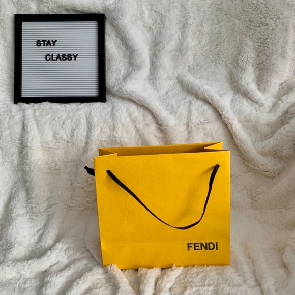 Authentic FENDI Gift bag - Picture 2 of 5